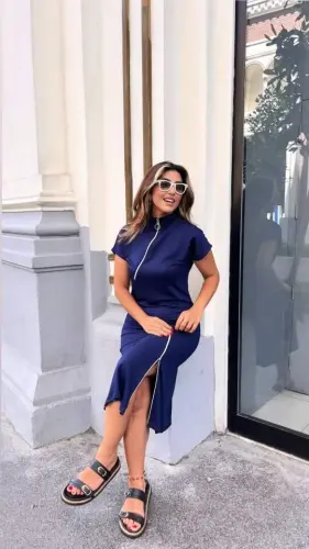 Kadın Kısa Kollu Yakadan Ve Etekten Fermuarlı Midi Viskon Iki Iplik Elbise - 2