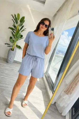 Kadın Kısa Kollu Yakası Açık Modal Bluz Ve Bağcıklı Kısa şort Ikili Takım - 1