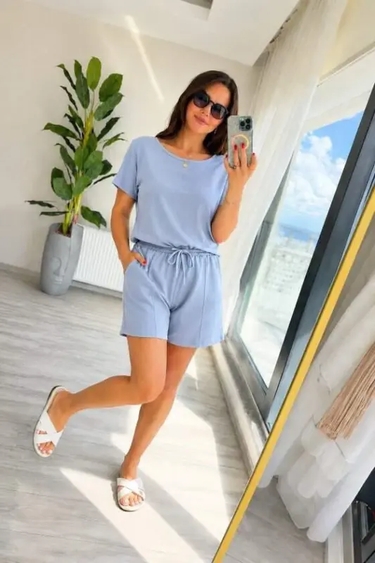 Kadın Kısa Kollu Yakası Açık Modal Bluz Ve Bağcıklı Kısa şort Ikili Takım - 3