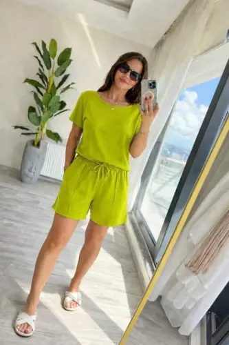 Kadın Kısa Kollu Yakası Açık Modal Bluz Ve Bağcıklı Kısa şort Ikili Takım - 1