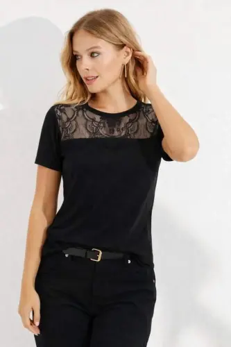 Kadın Kısa Kollu Yuvarlak Yaka ön Dantel Detaylı Viskon Bluz - 5