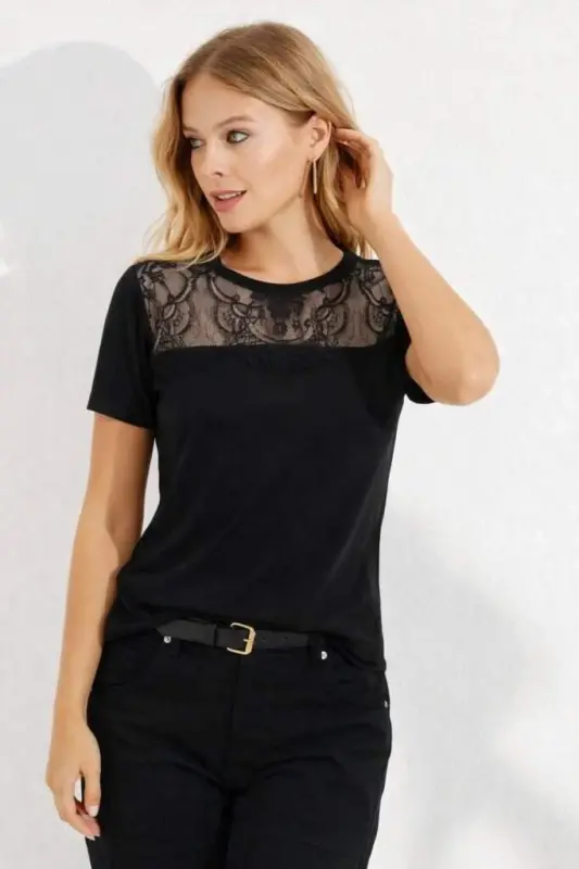 Kadın Kısa Kollu Yuvarlak Yaka ön Dantel Detaylı Viskon Bluz - 5