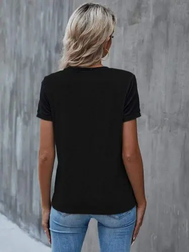 Kadın Kısa Kollu Yuvarlak Yaka ön Dantel Detaylı Viskon Bluz - BÜYÜKBEDENIZ (1)