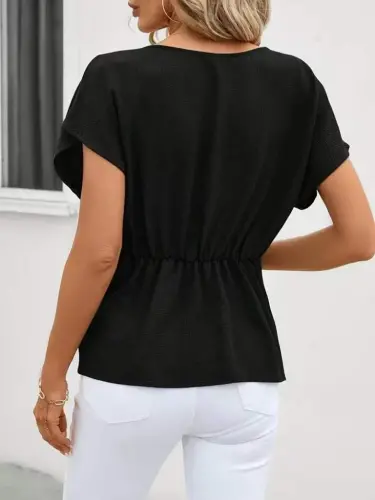 Kadın Kısa Kollu Yuvarlak Yakalı Yandan Sarmal Detaylı Bürümcük Bluz - 3