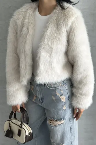 Kadın Kısa Yumuşak Premium Kürk Ceket-Bejprv - SINEMKIVANC CO (1)