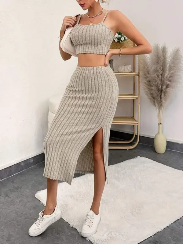 Kadın Kolsuz Askılı Crop Yırtmaçlı Midi Etek Fitilli Kaşkorse Takım - BÜYÜKBEDENIZ