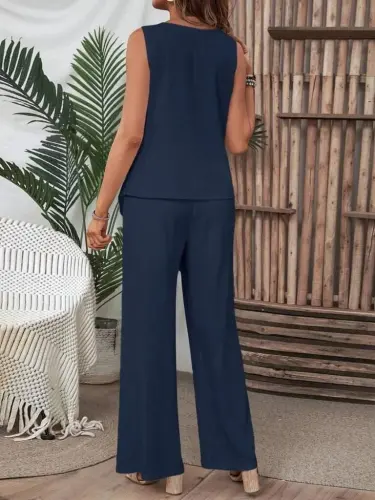 Kadın Kolsuz Düğmeli Asimetrik Detaylı Bürümcük Bluz Ve Pantolon Takım - 4