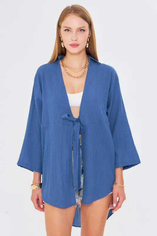 Kadın Koyu Mavi Kendinden Çizgili Önden Bağlamalı Kimono Gömlek ARM-24Y001101-Koyu Mavi - 4
