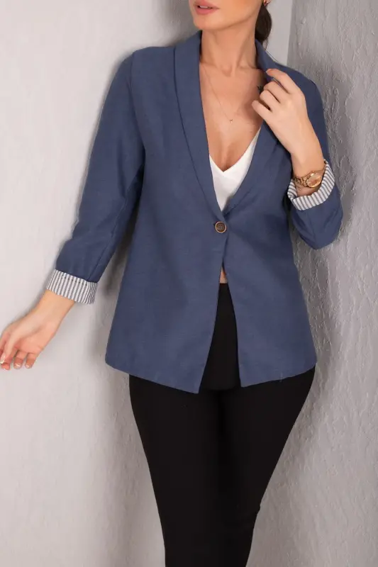 Kadın Koyu Mavi Kol İçi Çizgili Tek Düğmeli Ceket ARM-22K001122-Koyu Mavi - 3