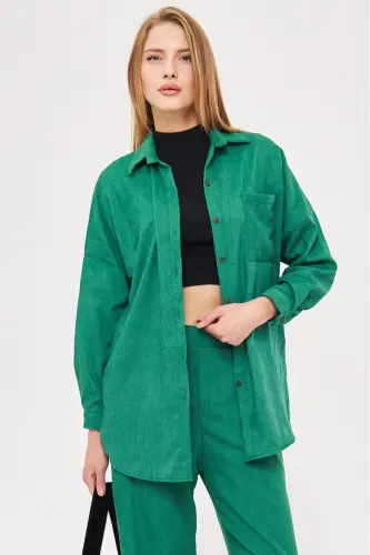 Kadın Koyu Yeşil Cepli Oversize İnce Fitilli Kadife Gömlek ARM-24K001076-Koyu Yeşil - 1