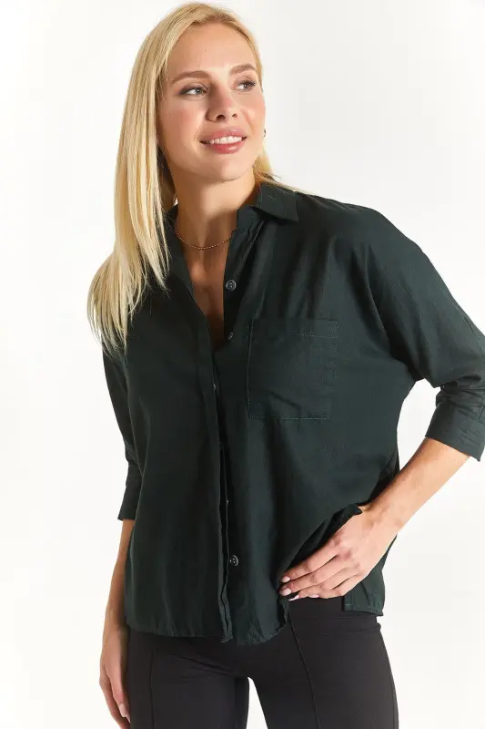 Kadın Koyu Yeşil Cepli Salaş Keten Gömlek Arm-21y001035-Koyu Yeşil - ARMONIKA