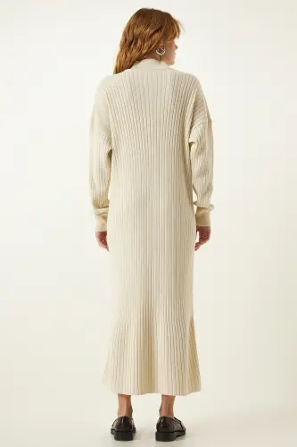 Cremefarbenes, geripptes Oversize-Strickkleid für Damen DD01251 - Creme - 5