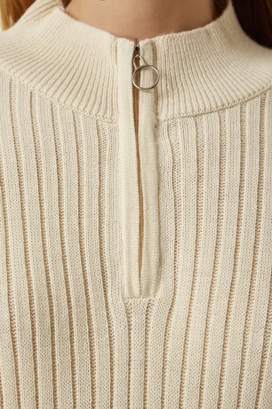 Kadın Krem Fitilli Oversize Triko Elbise DD01251-Krem - 4