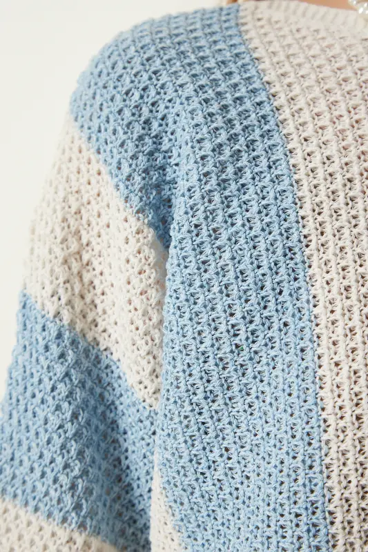 Kadın Krem Gök Mavi Çizgili Mevsimlik Triko Kazak MC00254-Krem Gök Mavi - 4