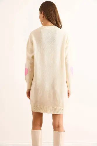 Kadın Krem Kalp Detaylı Yumuşak Dokulu Triko Tunik Elbise ELB-19002284-Krem - 7