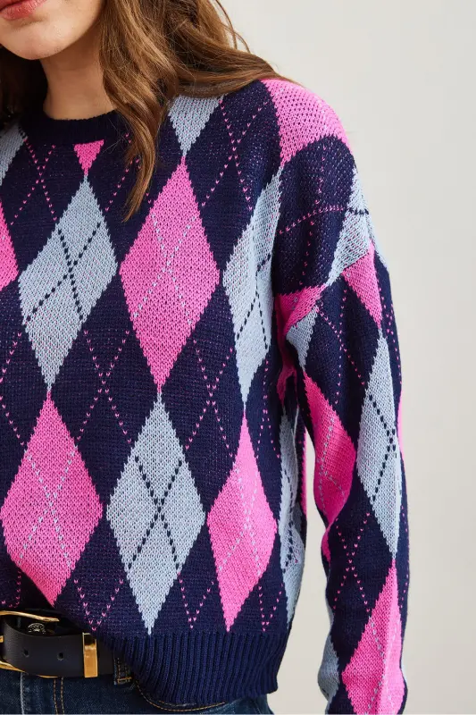 Kadın Lacivert Baklava Desenli Crop Triko Kazak KZK-19000910-Lacivert - 4