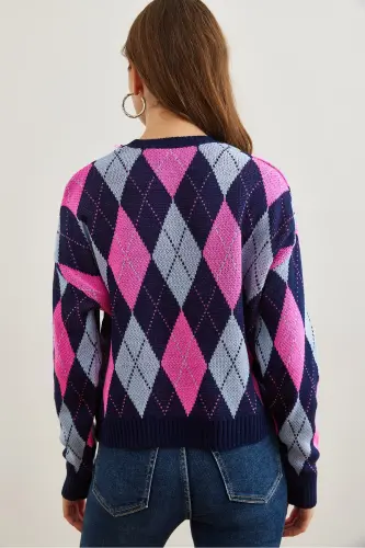 Kadın Lacivert Baklava Desenli Crop Triko Kazak KZK-19000910-Lacivert - 5