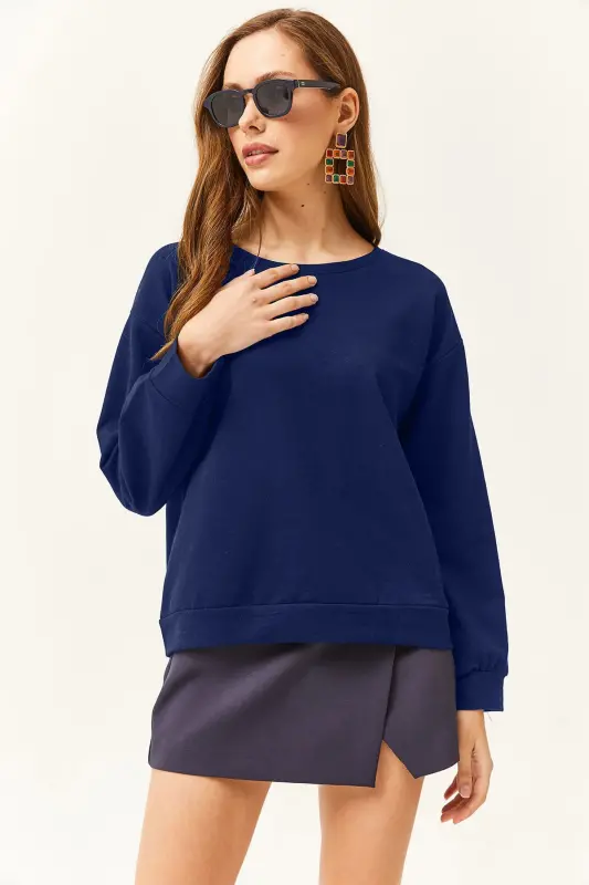 Kadın Lacivert Basic Yumuşak Dokulu Salaş Sweatshirt - Lacivert - 4