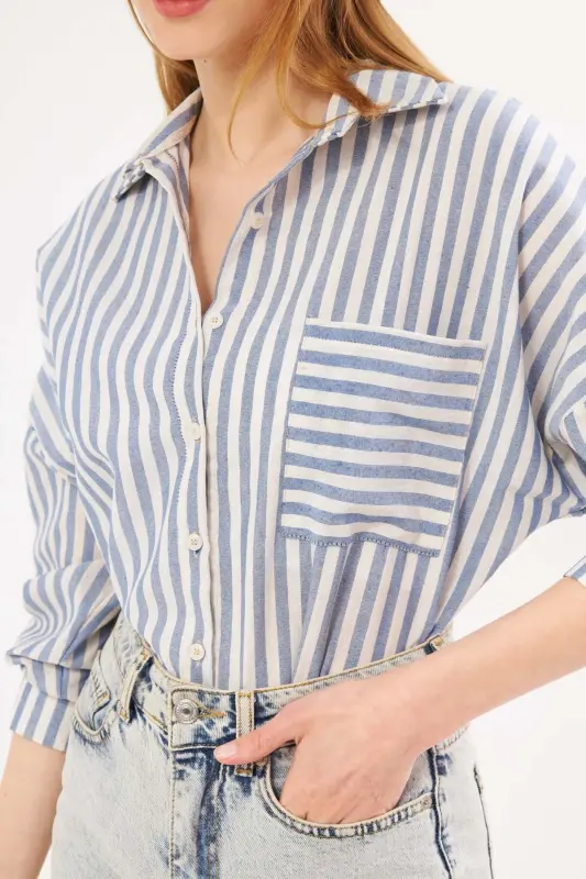 Kadın Lacivert Çizgili Uzun Kol Cep Detaylı Pileli Oversize Gömlek ARM-24Y001057-Lacivert - 3