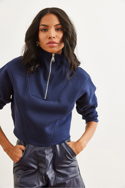 Kadın Lacivert Dik Yaka Fermuarlı Şardonlu Crop Kalın Sweatshirt SWT-19000696-Lacivert - 3