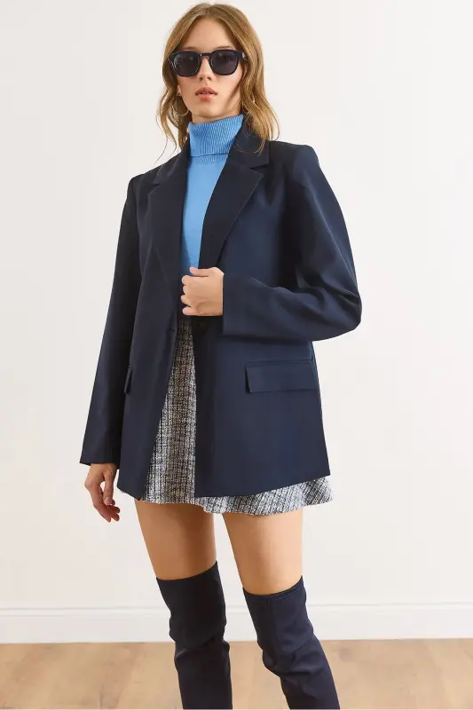 Kadın Lacivert Tek Düğmeli Astarlı Cep Kapaklı Premium Blazer Ceket CKT-19000395-Lacivert - 1