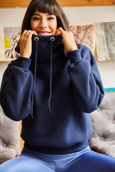 Kadın Lacivert Uzun Boğazlı Yumuşak Dokulu Kalın Sweatshirt SWT-19000189-Lacivert - 5