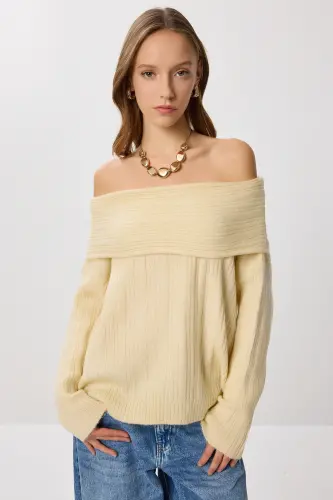 Kadın Latte Madonna Yaka Triko Kazak PF00049-Pembe - 5