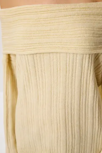 Kadın Latte Madonna Yaka Triko Kazak PF00049-Pembe - 6