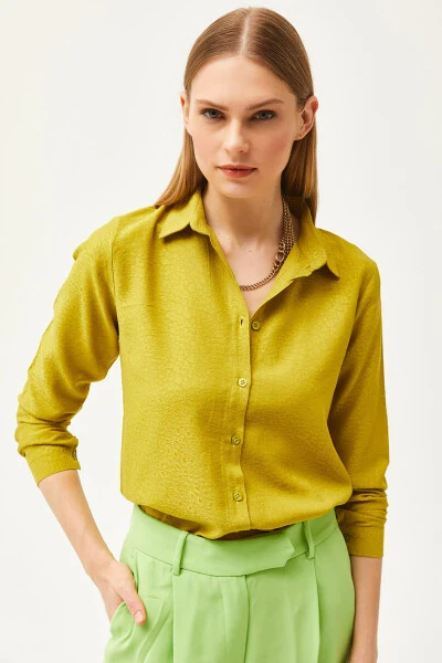 Kadın Leopar Yağ Yeşili Jakarlı Saten Detaylı Dokuma Gömlek GML-19001173-Leopar Yağ Yeşili - Modazone