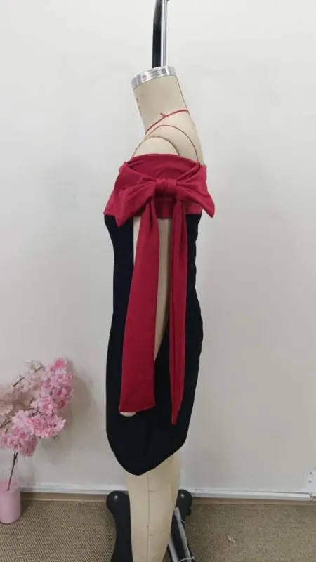 Kadın Madonna Yakalı Kurdela Detaylı Kısa Ithal Krep Elbise - 8