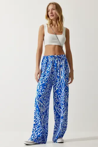 Kadın Mavi Beyaz Desenli Dökümlü Viskon Palazzo Pantolon EN00606-Mavi Beyaz - HAPPINESS İSTANBUL (1)