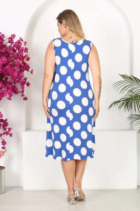 Kadın Mavi Beyaz Puantiye Desenli Büyük Beden Askılı Elbise-Mavi Beyaz Puantiye - 6