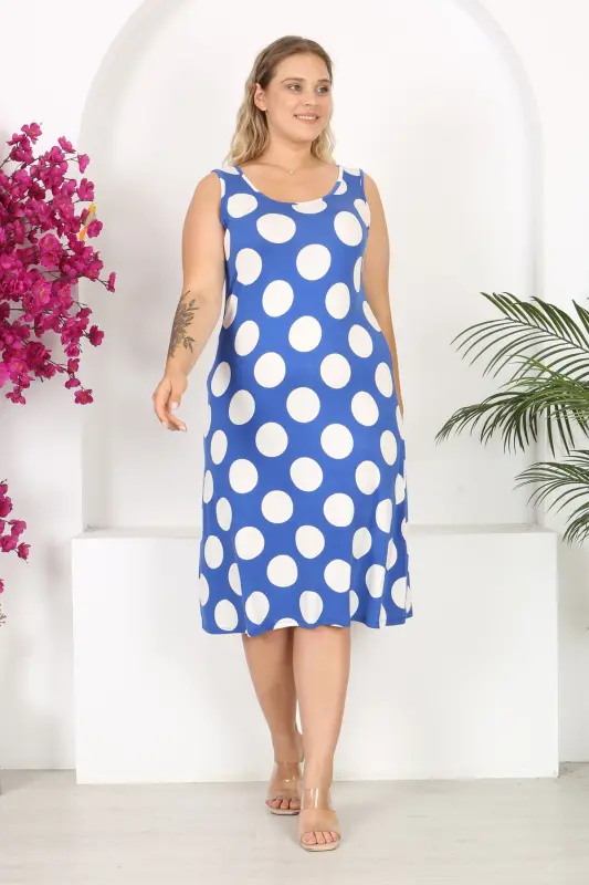 Kadın Mavi Beyaz Puantiye Desenli Büyük Beden Askılı Elbise-Mavi Beyaz Puantiye - 1