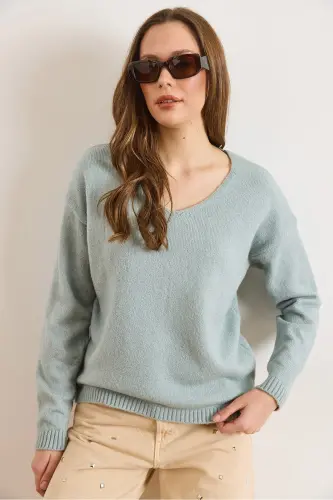 Kadın Mint Yeşili V Yaka Yumuşak Dokulu Triko Kazak KZK-19000598-Mint Yeşili - 5