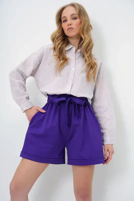 Kadın Mor Beli Lastikli Kemerli Çift Cep Duble Paça Carrot Gabardin Şort ALC-X8450-Mor - 1
