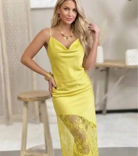 Kadın Omuz Askılı Fantel Güpür Transparan Detay Saten Elbise - 1