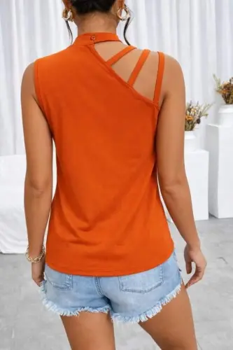 Kadın Omuzdan şerit Detaylı Yarı Balıkçı Yaka Viskon Bluz - 4