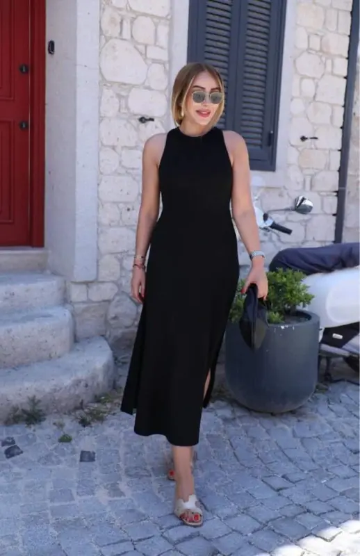 Kadın Omuzlardan Açık Arkadan Aksesuar Detaylı Yırtmaçlı Janjan Krep Elbise - 2