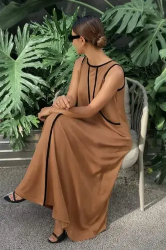 Kadın Omuzlardan Açık Yaka Ince şerit Detaylı Uzun Viskon Elbise - 3