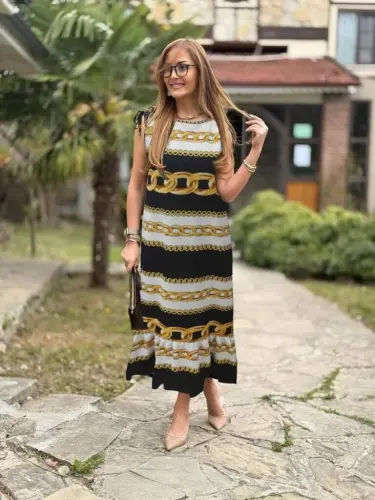 Kadın Omuzlardan Büzgülü Kayık Yaka Fırfırlı Janjan Krep Elbise - 3