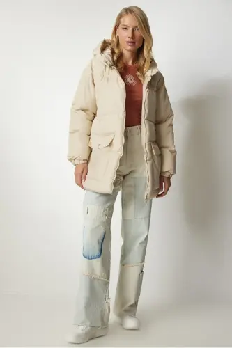 Kadın Oversize Şişme Mont Kapüşonlu - 4 Cep Detaylı Fermuarlı Kışlık Günlük Mont-Bej4cp - 4