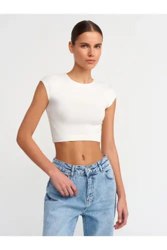 Kadın Pamuk ve Modal Karışımlı Crop Top T-shirt - 30528-K 