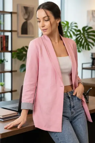 Kadın Pembe Kol İçi Çizgili Tek Düğmeli Ceket ARM-22K001122 - Pembe 