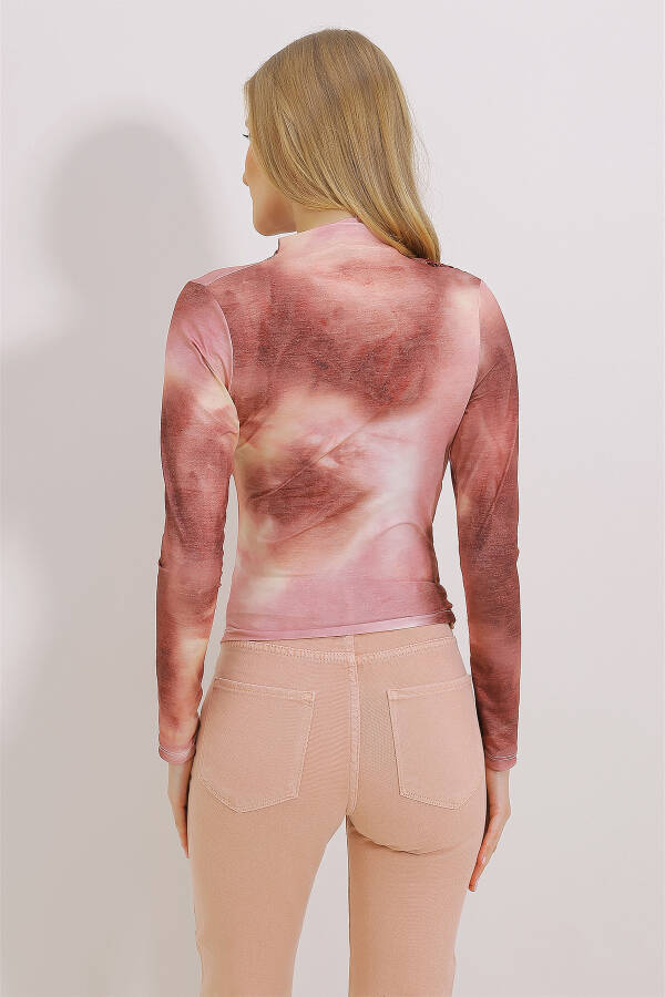 Kadın Pudra Dik Yaka Omzu Büzgülü Drapeli Desenli Bluz ALC-X11131-PUDRA - 6