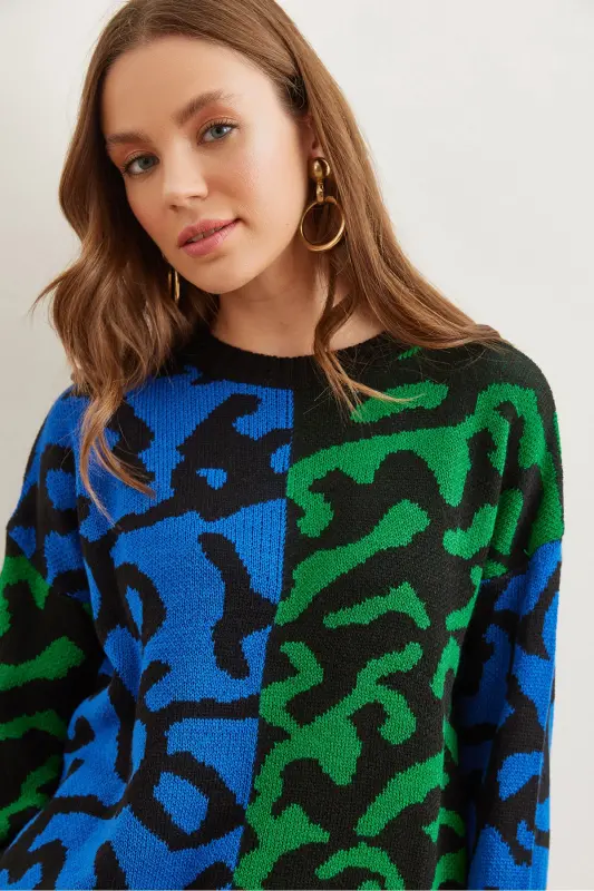 Kadın Saks Mavi Leopar Bloklu Triko Kazak KZK-19000832-Saks Mavi - 5