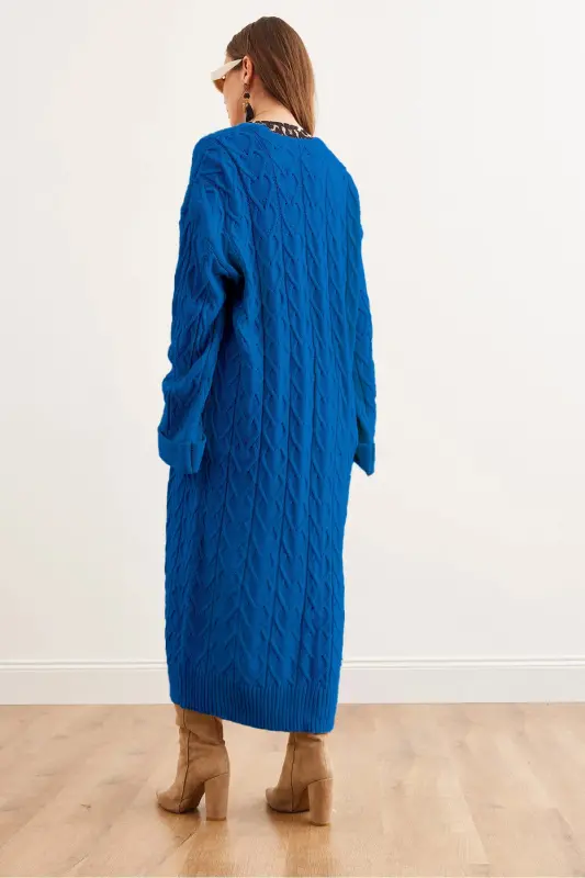 Kadın Saks Mavi Saç Örgü Manşet Katlamalı Maxi Triko Hırka HRK-19000327-Saks Mavi - 4