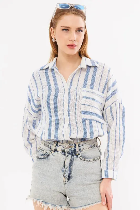 Kadın Saks Uzun Kollu Cep Detaylı Sırtı Pileli Çizgili Oversize Gömlek ARM-24Y001053-Saks - 1