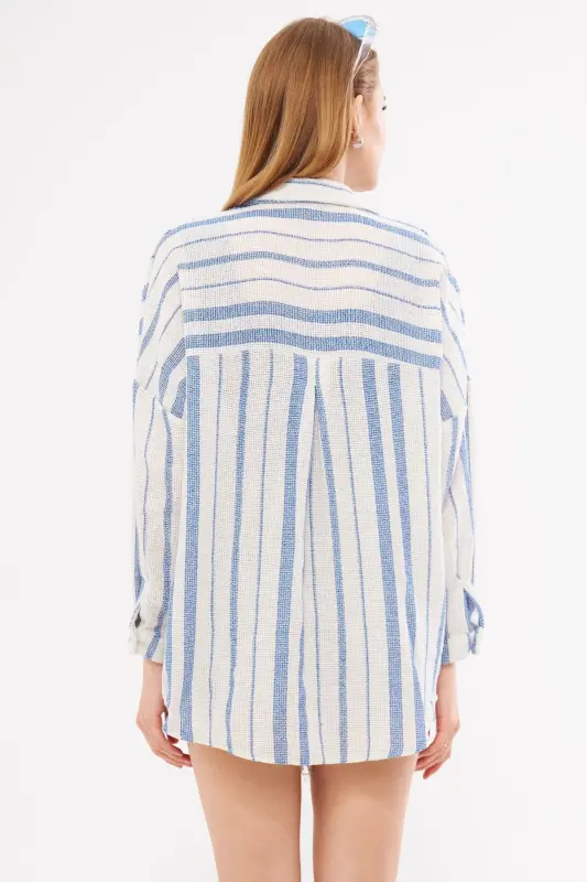 Kadın Saks Uzun Kollu Cep Detaylı Sırtı Pileli Çizgili Oversize Gömlek ARM-24Y001053-Saks - 5