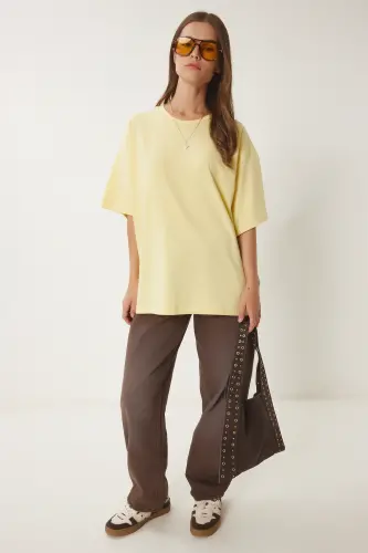 Kadın Sarı Basic Oversize Örme T-Shirt HW00007-Sarı - 1
