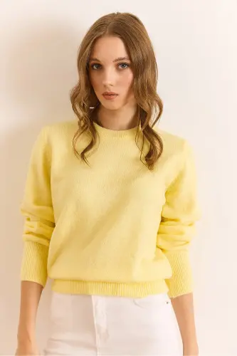 Kadın Sarı Bisiklet Yaka Yumuşak Dokulu Basic Triko Kazak KZK-19000845-Sarı - 6